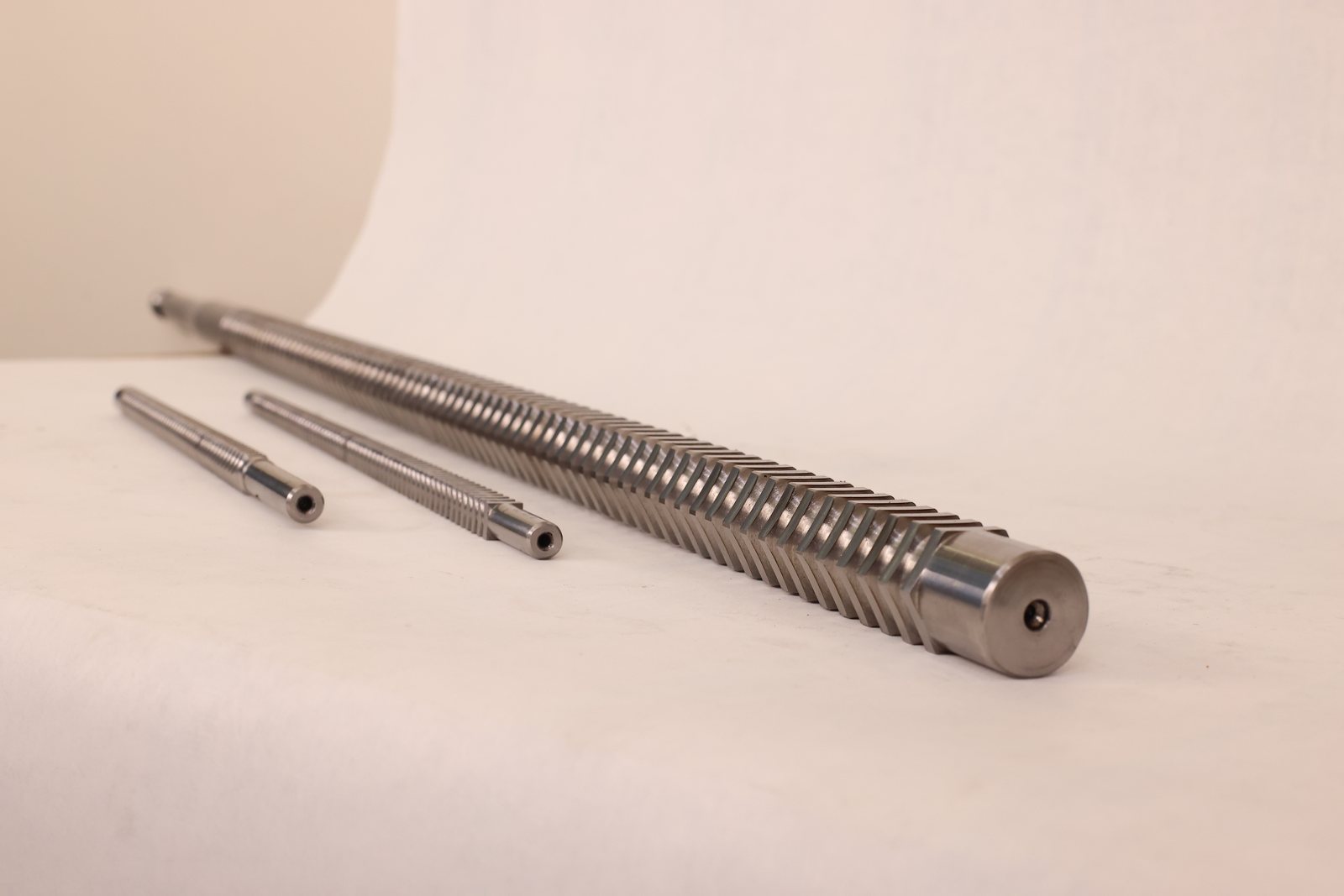 CTI spline and round broaches